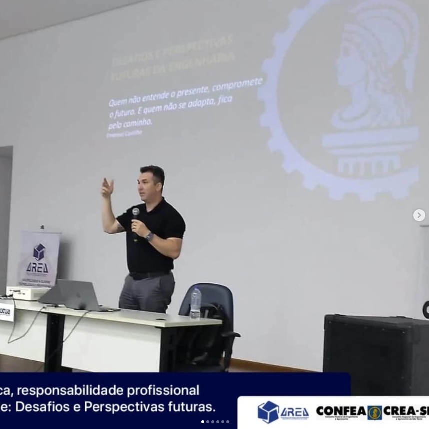 Encerramento do ciclo de palestras com a abordagem de ideias, visões e futuros possíveis. Encerramento do ciclo de palestras com a abordagem de ideias, visões e futuros possíveis.